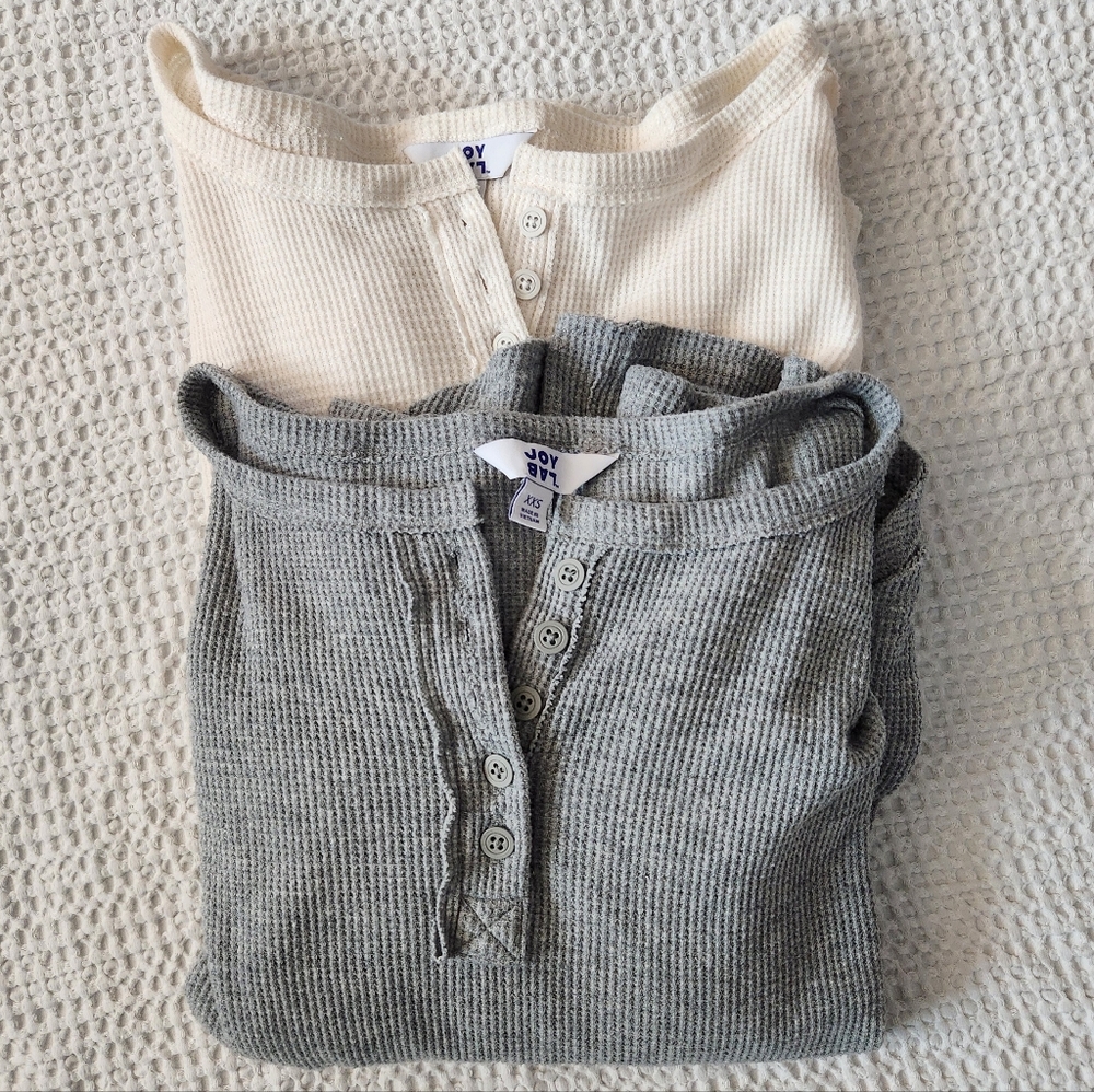 JoyLab Cream and Gray Waffle weave Long Sleeve Henley